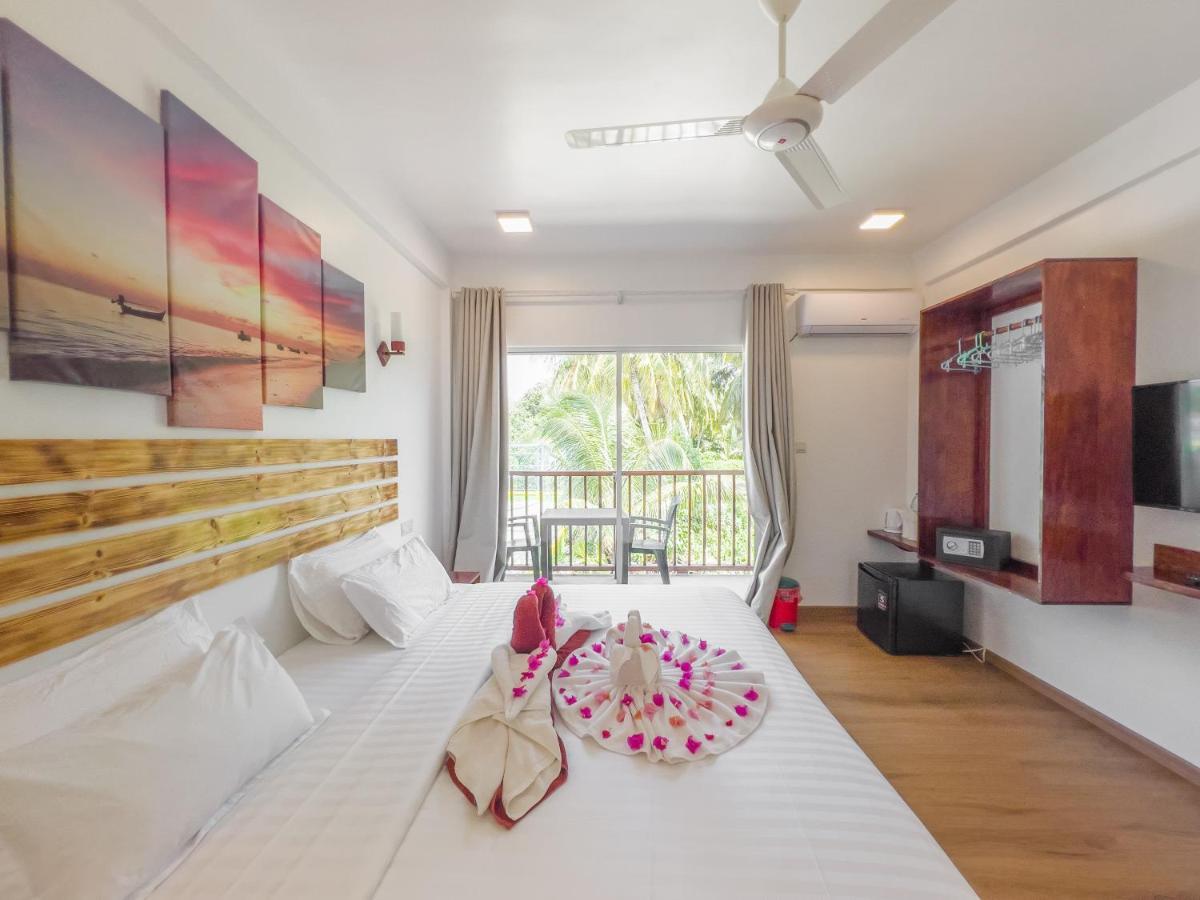 Summer inn Thoddoo Buitenkant foto