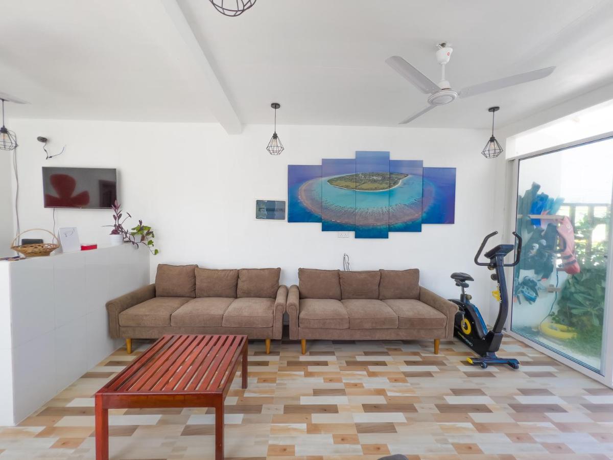 Summer inn Thoddoo Buitenkant foto
