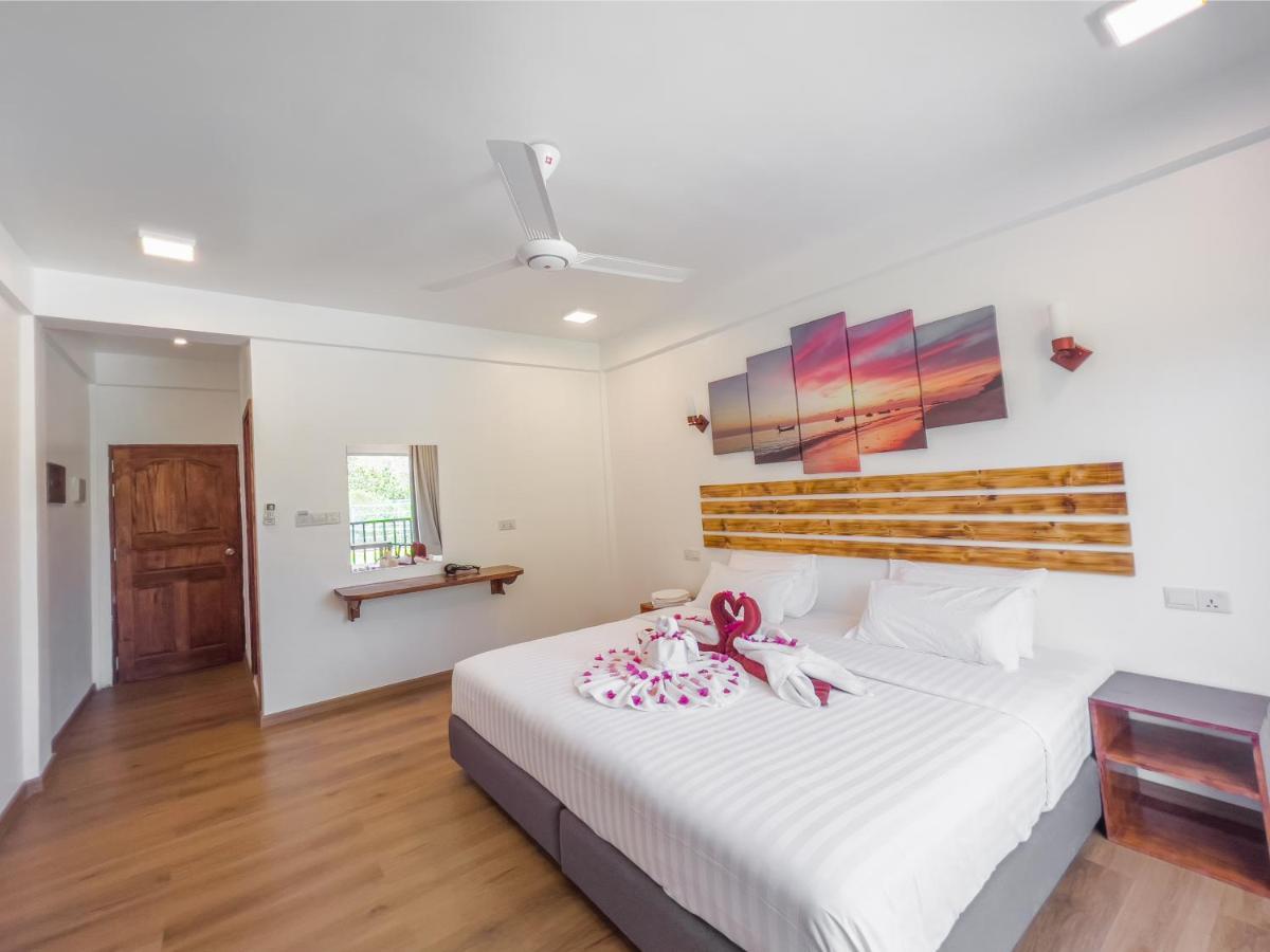 Summer inn Thoddoo Buitenkant foto