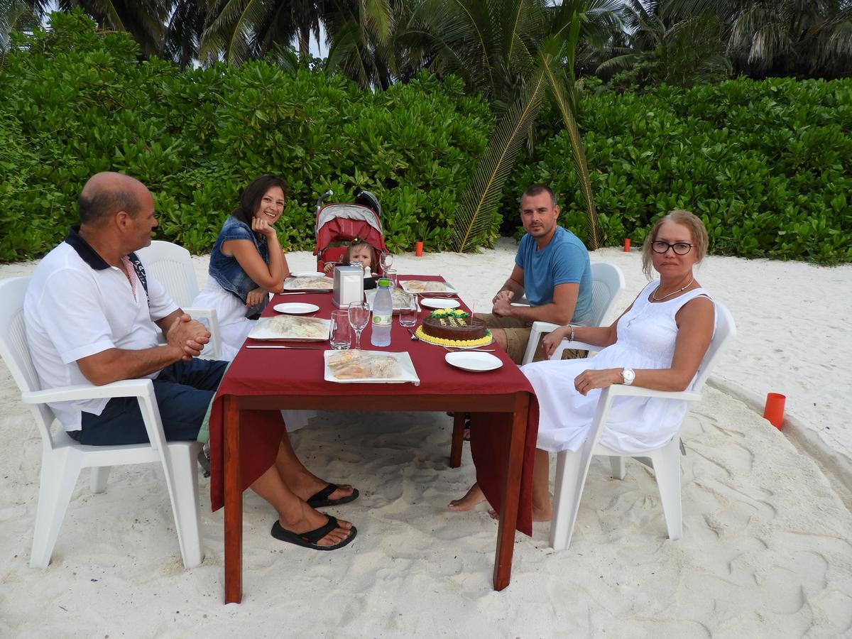Summer inn Thoddoo Buitenkant foto