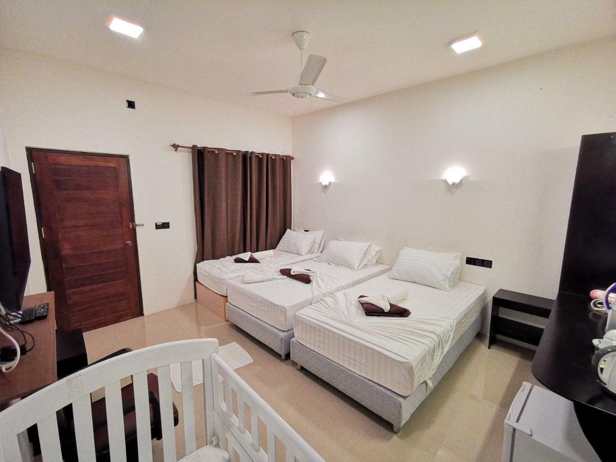 Summer inn Thoddoo Buitenkant foto