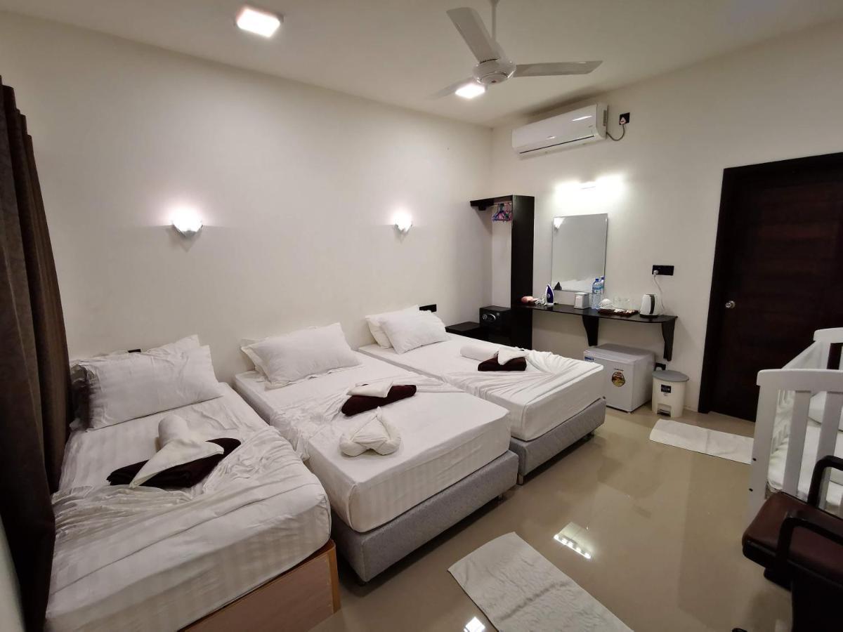 Summer inn Thoddoo Buitenkant foto